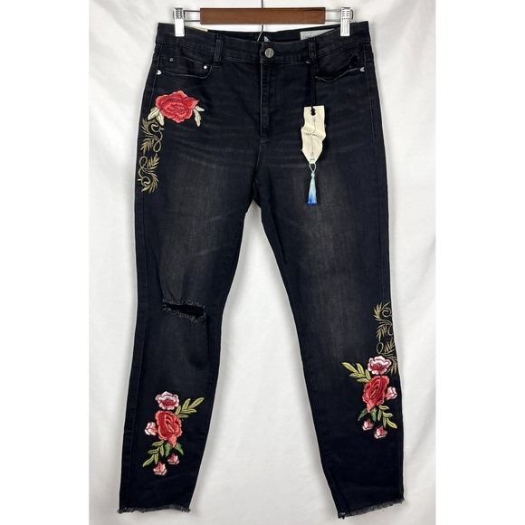 NWT Banjara Black Ankle Skinny Distressed Jeans Size 30W 27.5L Floral Embroidery - Picture 1 of 14